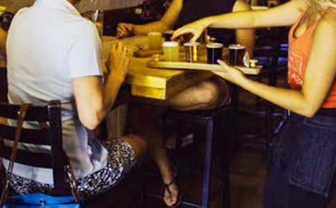 不请自来的客人