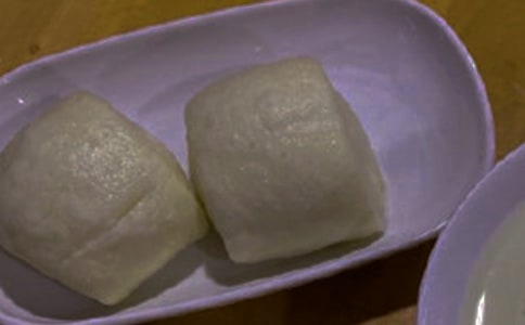 看别人干吃馒头的滋味的散文