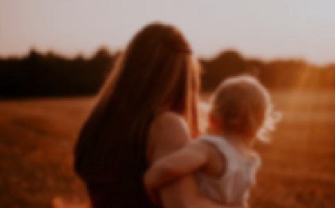 ��дĸ�׵�ʫ��