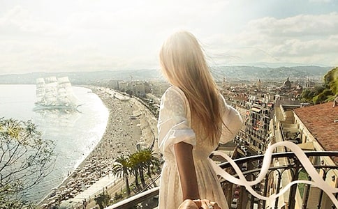 ������Ů��ɢ������