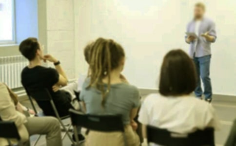 �����ϣ���ѵ�ĵ����13ƪ