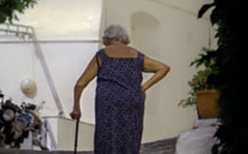 �����Ŷ���з��ģ�ͨ��10ƪ��