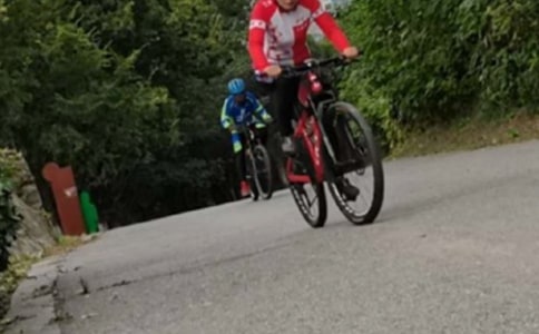 �̵����м�ɢ��