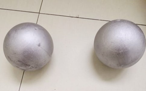 �����򻬲���Ǧ��˵�θ�