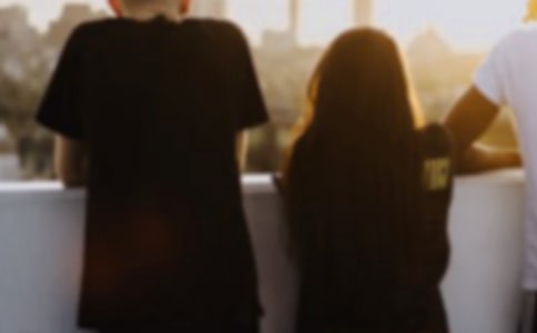 ����������Խ����̨��