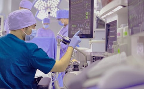 ��������ǰ�ľ���ף������