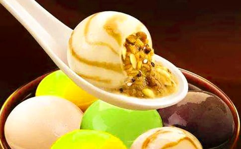 ����Բ�ռ�