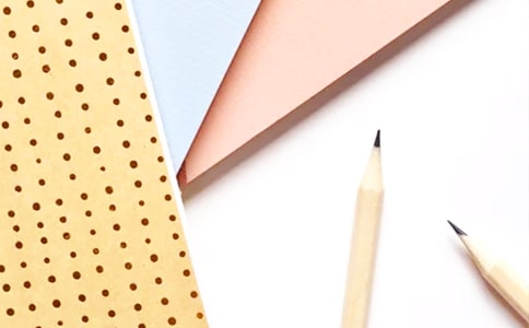 关于六年级文具盒作文300字八篇