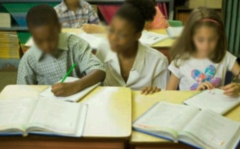 �ں��ٵ�һ��Ȥ��Сѧ������