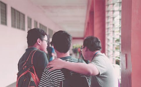 ����д��������ѧ�ӵ���־����