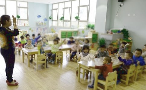 �����׶�԰�а���ѧ�̰�(10ƪ)