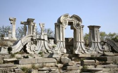 ����Բ��԰�Ļ����и�500������