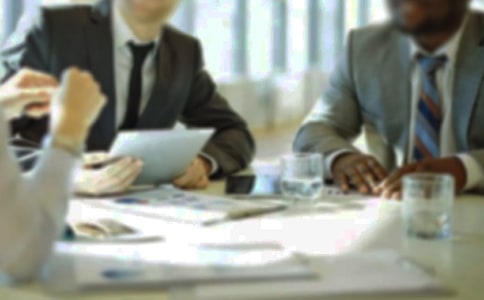 �Ը����������ô�켣ְ��