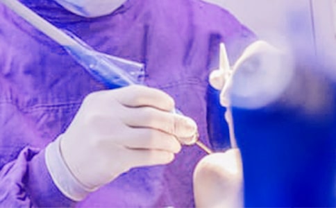 ���ǳݡ������700��