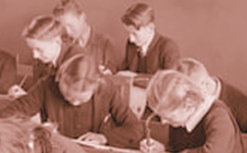 ��ѧ����������600��