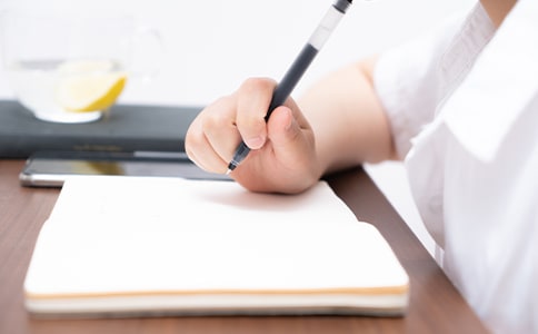 真情在生活中流淌初三作文