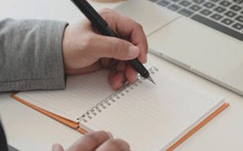 ��������Ѫ�������и����꼶����