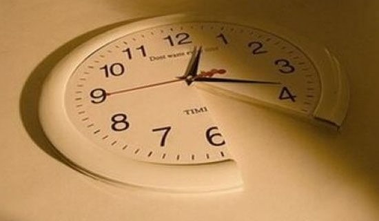 ��ʾʱ�������ֳ��Ｏ��